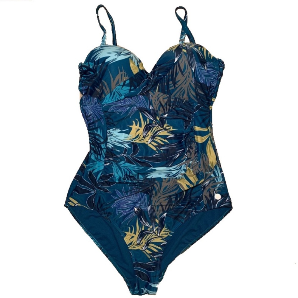 Queenie Ke Tropical Ruched one piece